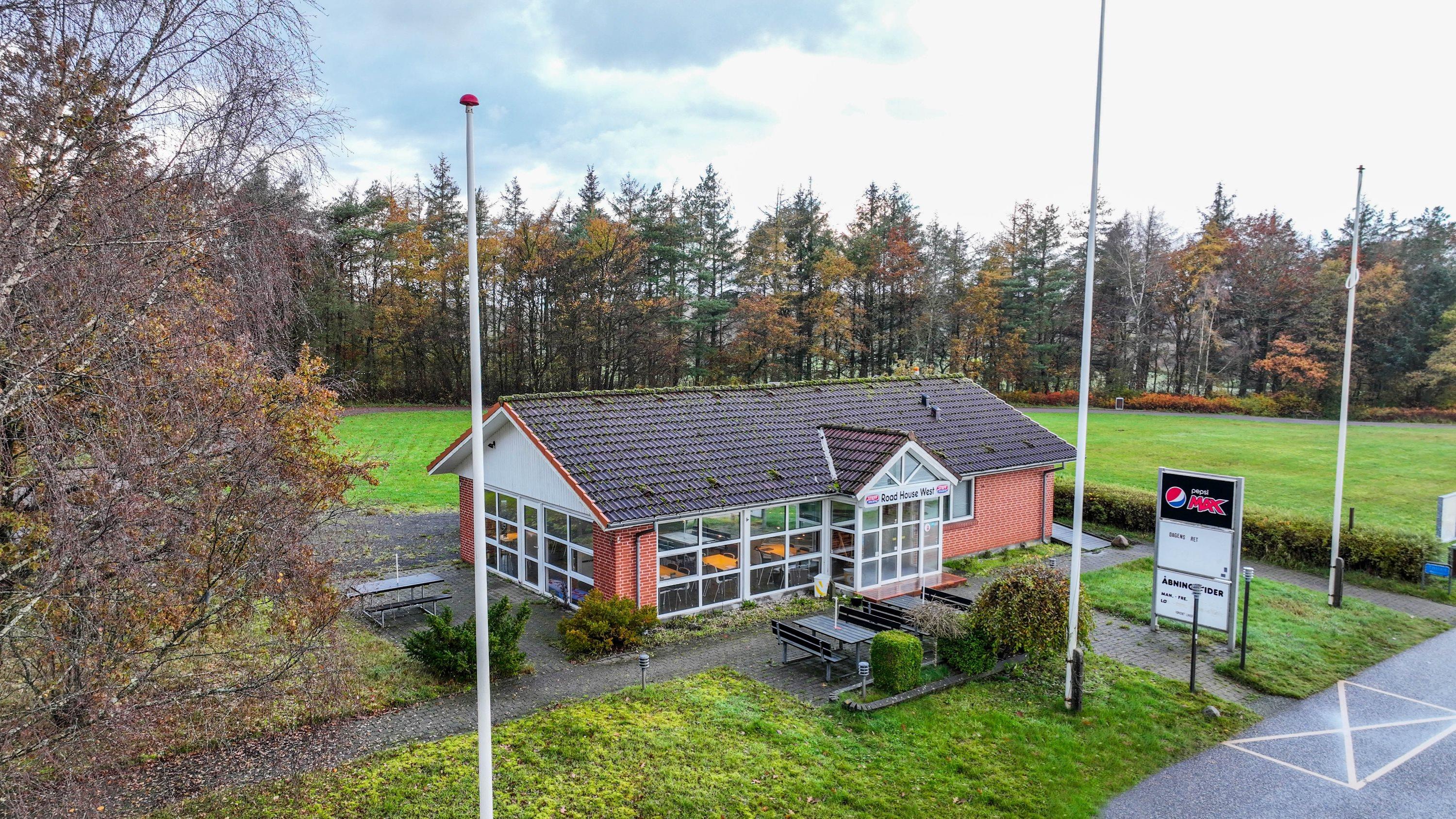 Local comercial, 126 m²