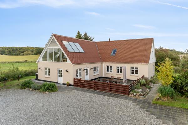 Tolsbjergvej 5, Lille Tvede Villa