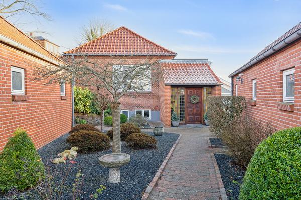 Ll. Sct. Peder Stræde 2B Villa