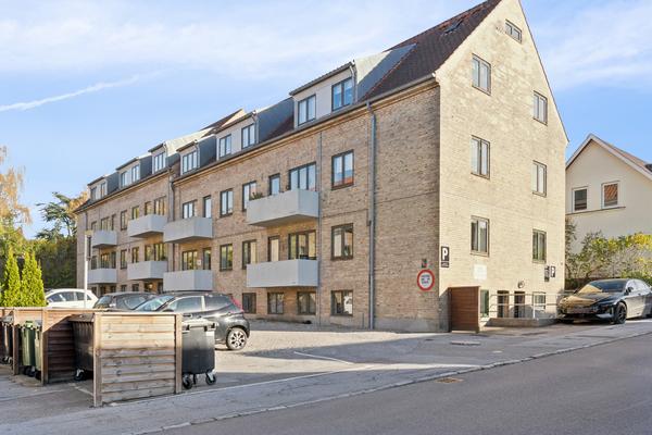 Niels Juels Vej 9, 2. th. Ejerlejlighed