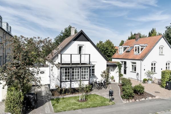 Blytsvej 9 Villa