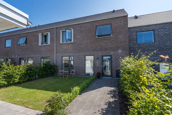 Kongeskrænten 7, Smørumnedre Villa