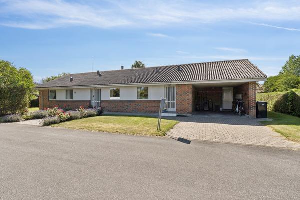 Enebærvej 19, Mou Villa