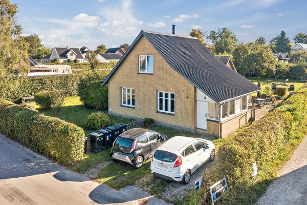 Fløngvej 48, Fløng Villa
