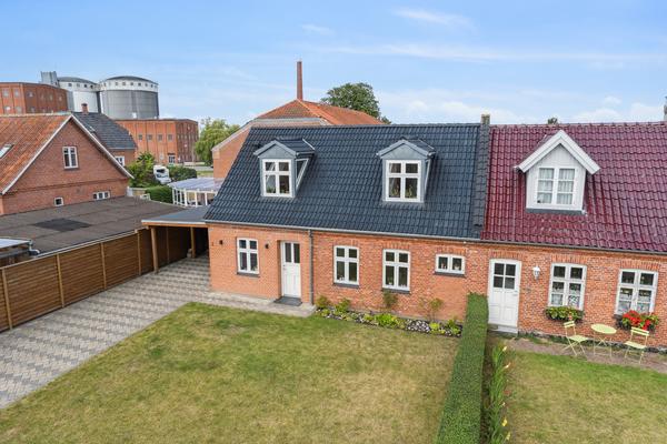 Møllegade 2, Lendemarke Villa