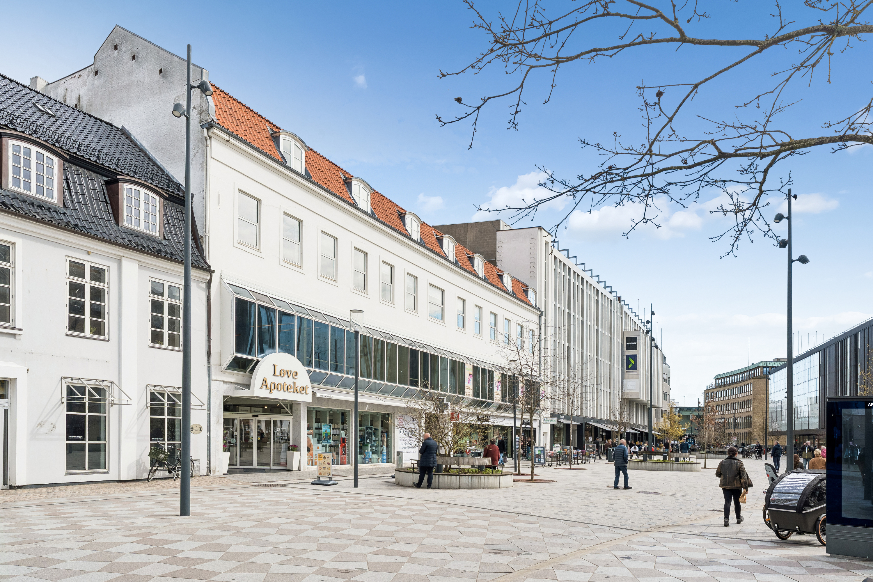Komerčný priestor, 297 m²