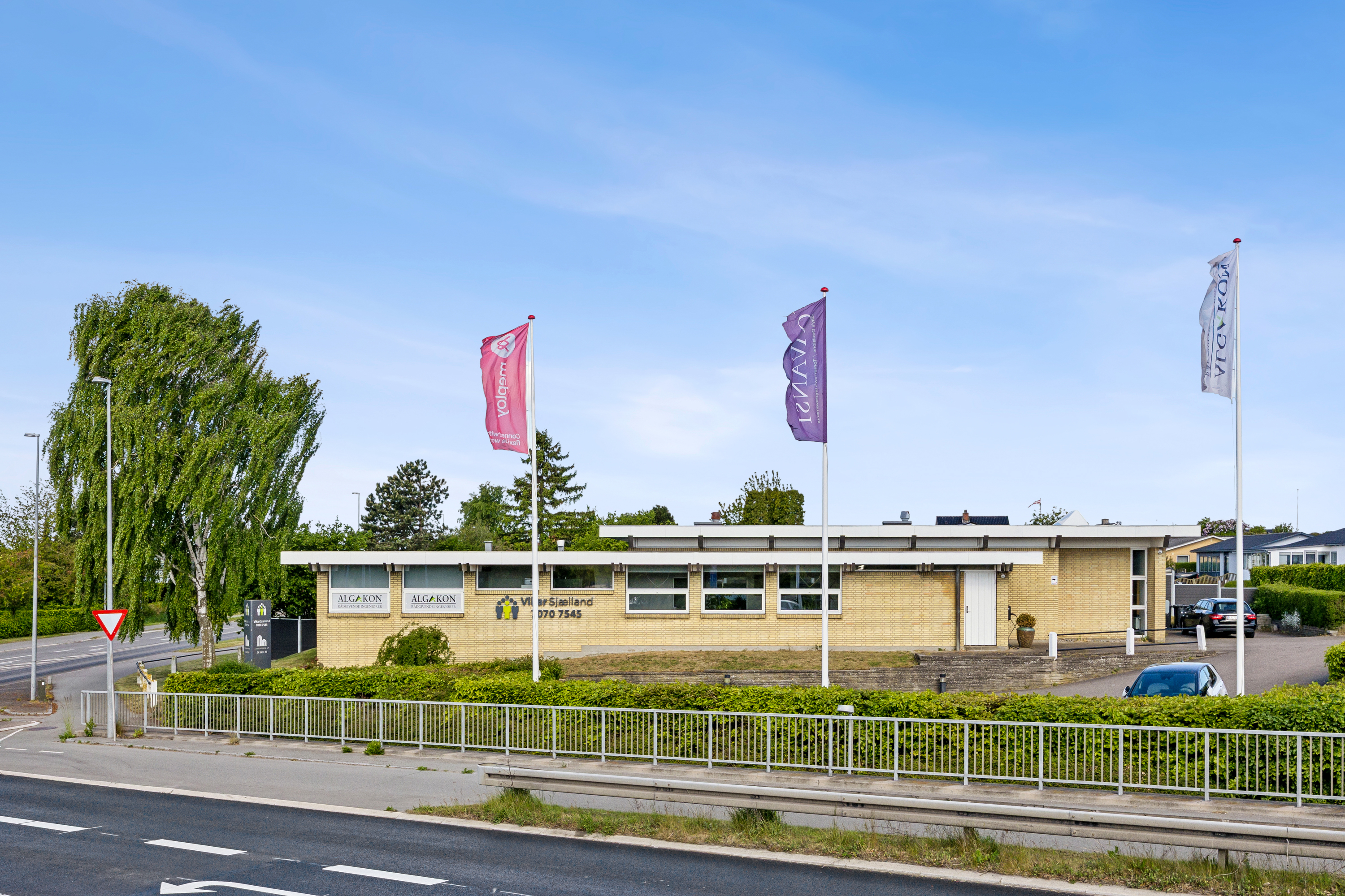 Commercial property, 289 m²