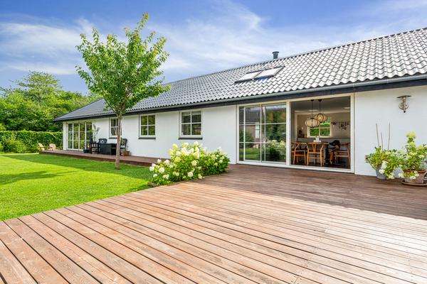 Varnæsvej 5 Villa