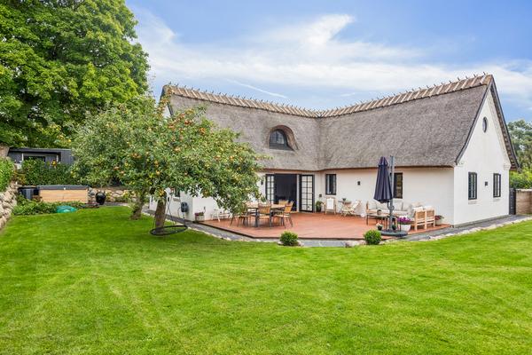 Tulstrup Have 1, Tulstrup Villa