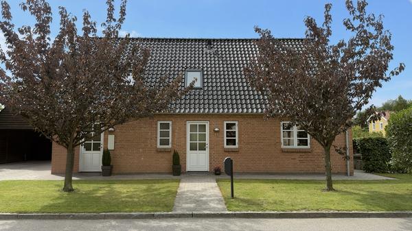 Stensbjerg 15 Villa