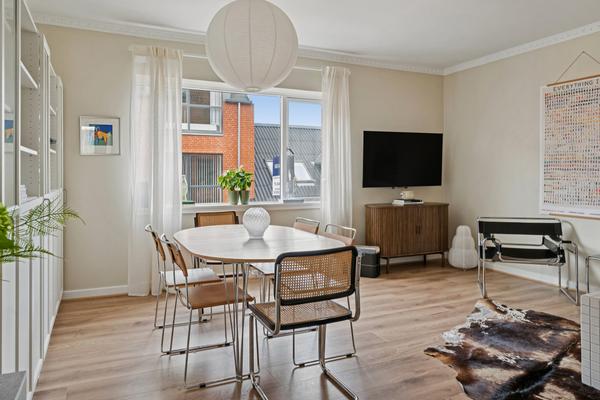 Skolegade 45, 1. tv Ejerlejlighed