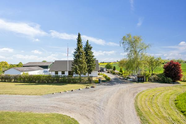 Grusbakken 12, Valløby Villa
