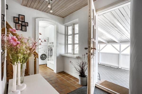 Rogårdsvej 2, Aale Villa