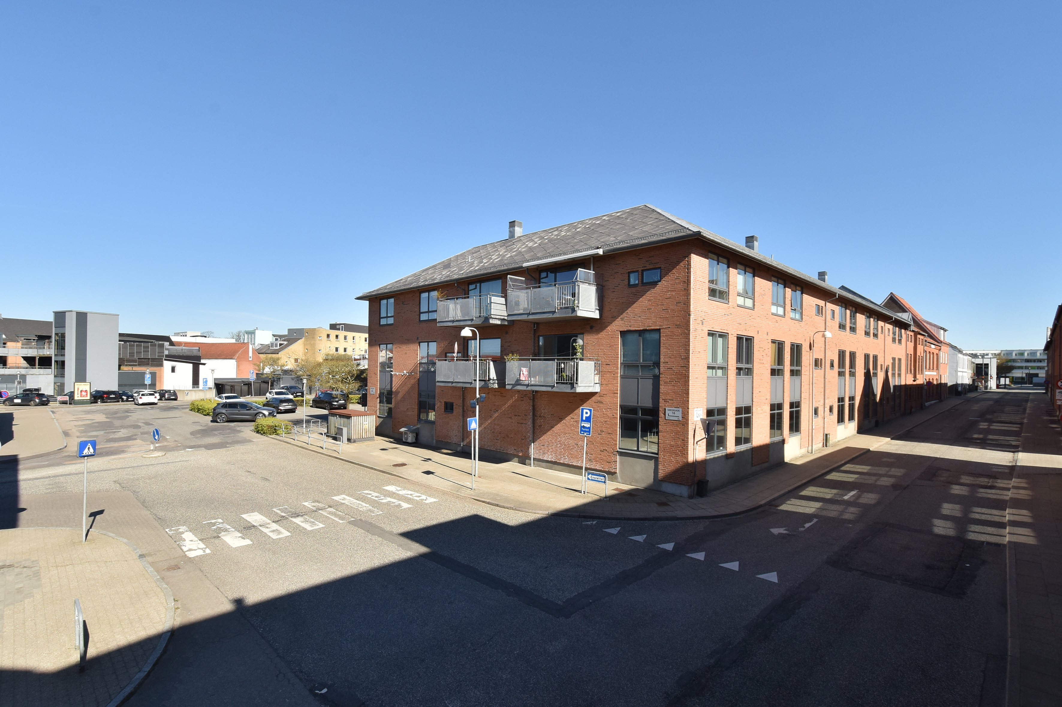 Erhvervslokale, 553 m²