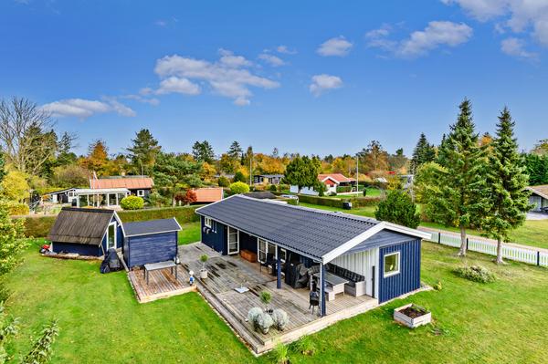 Karolinevej 5, Kaldred Fritidshus