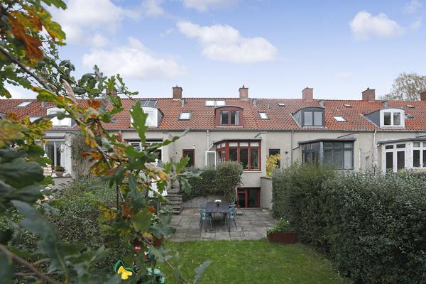Engkrogen 28 Villa